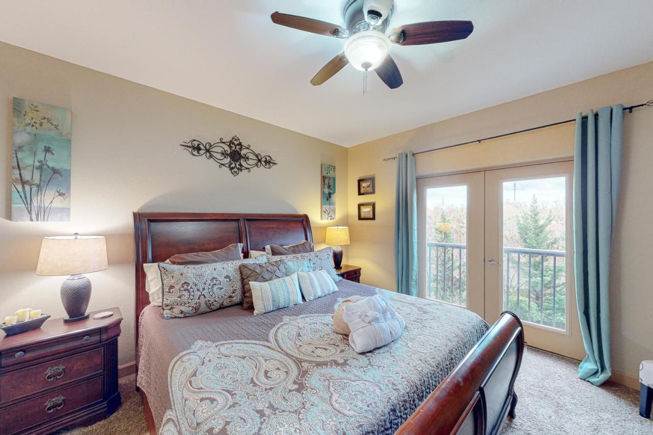 Appartamento Wildernest Pigeon Forge Esterno foto